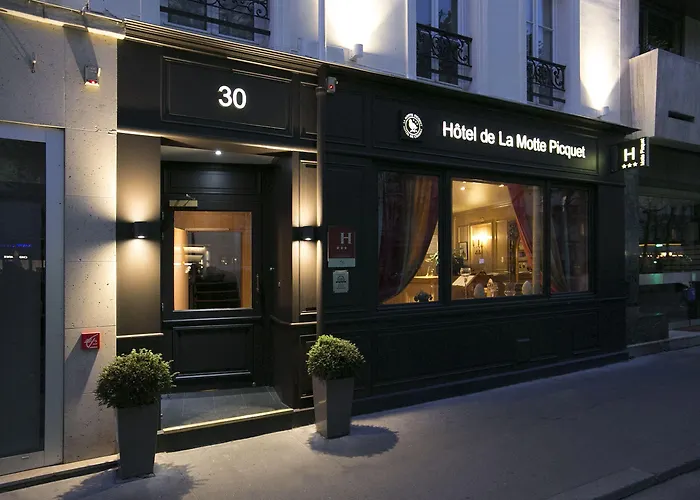 Hotel De La Motte Picquet Parijs